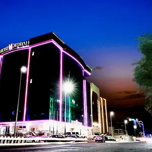 https://rose-2.hotelsinjeddah.net